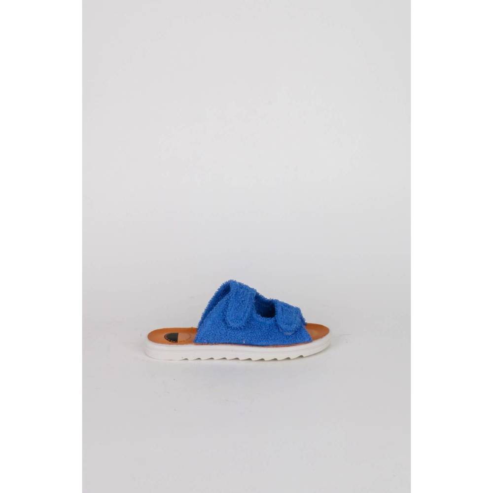 NEW INTENTIONALLY BLANK women's blink terry recycled sandals in cobalt